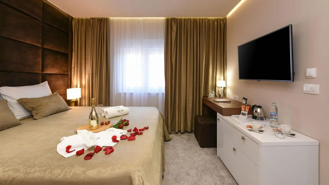 Rooftop Heated Pool Villa Jelena Zadar 0*,